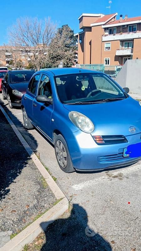 Usata Nissan Micra 65 CV (47 kW) 2004 Blu Utilitaria