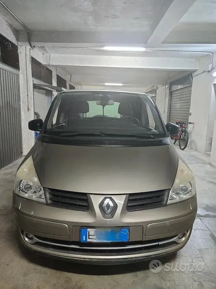 Usata Renault Espace 175 CV (128 kW) 2010 Monovolume