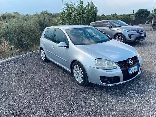 Usata VW Golf IV Sportline 105 CV (77 kW) 2006 Grigio Utilitaria