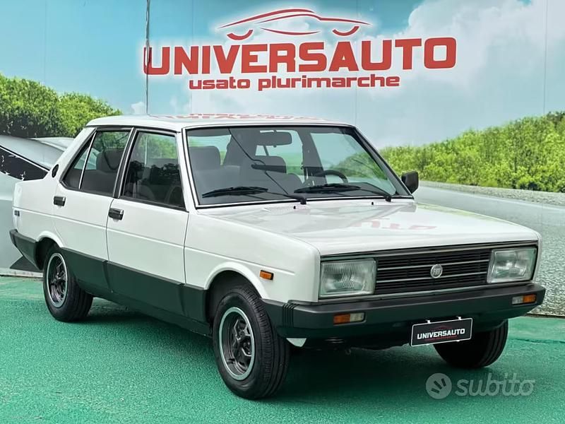 Usata Fiat 131 77 CV (56 kW) 1983 Bianco Berlina