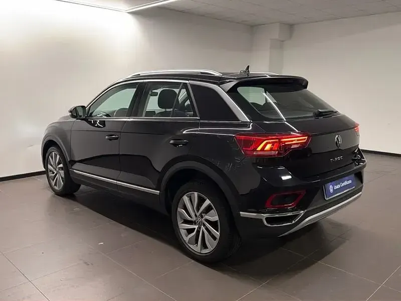 Usata VW T-Roc Style 110 CV (80 kW) 2023 Nero SUV