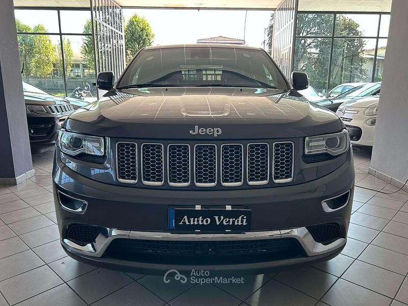 Usata Jeep Grand Cherokee Summit 250 CV (183 kW) 2015 Gray SUV