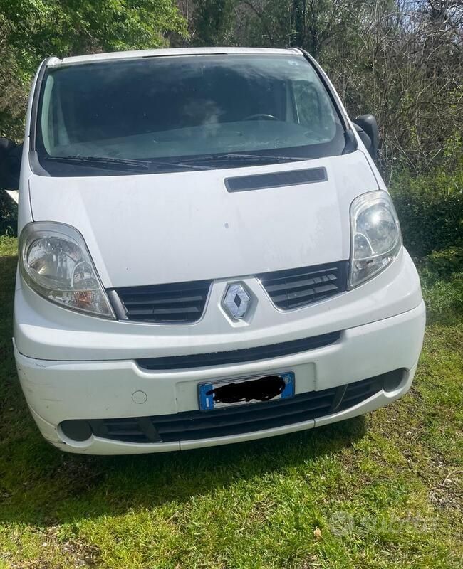 Usata 2007 Renault Trafic Furgone | 10.800 € - Immagine 1/4