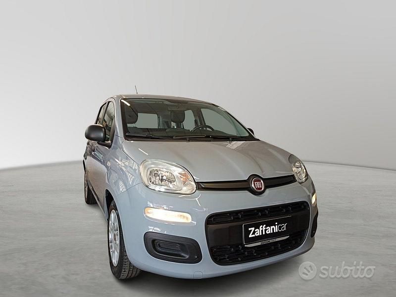 Usata Fiat Panda S 70 CV (51 kW) 2022 Grigio Utilitaria