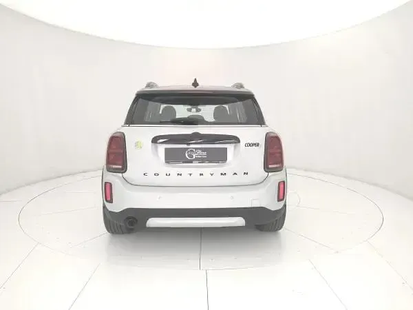 Usata Mini Cooper Countryman Business 125 CV (91 kW) 2021 Argento SUV