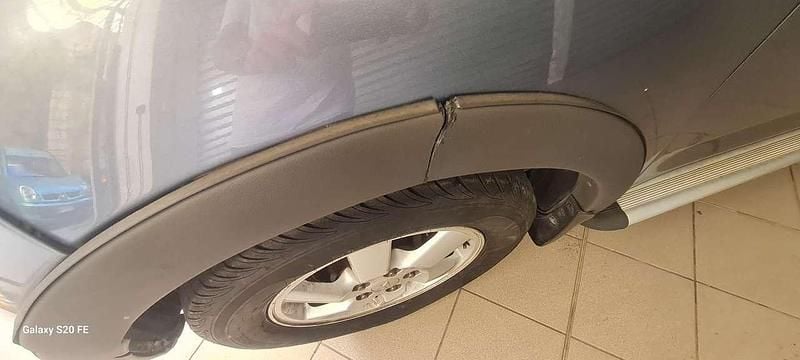 Usata Daihatsu Terios 105 CV (77 kW) 2007 Grigio SUV