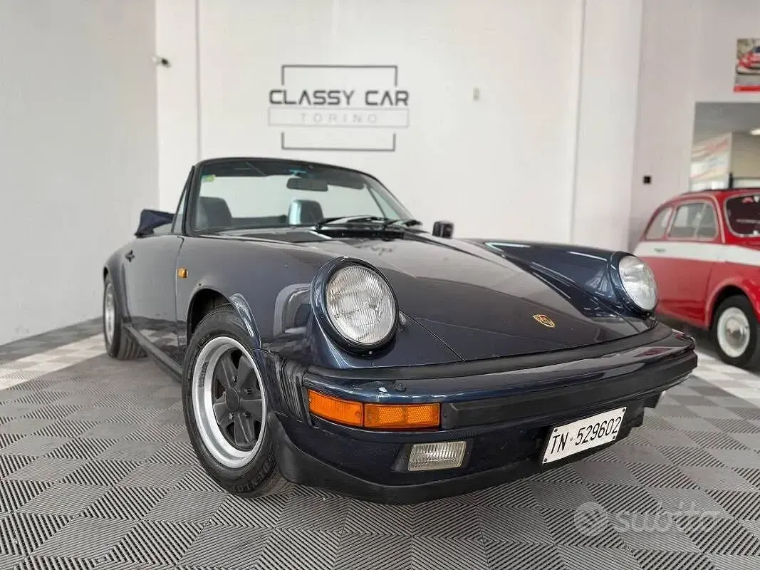 Usata Porsche 911 Carrera 231 CV (169 kW) 1986 Blu Cabrio
