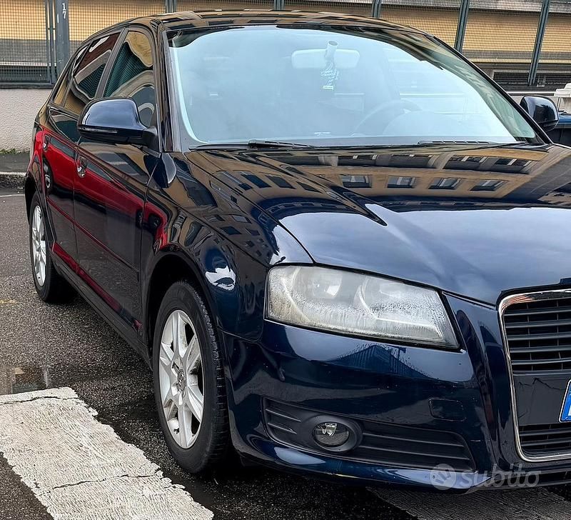 Usata Audi A3 Ambition 125 CV (91 kW) 2010 Blu Utilitaria