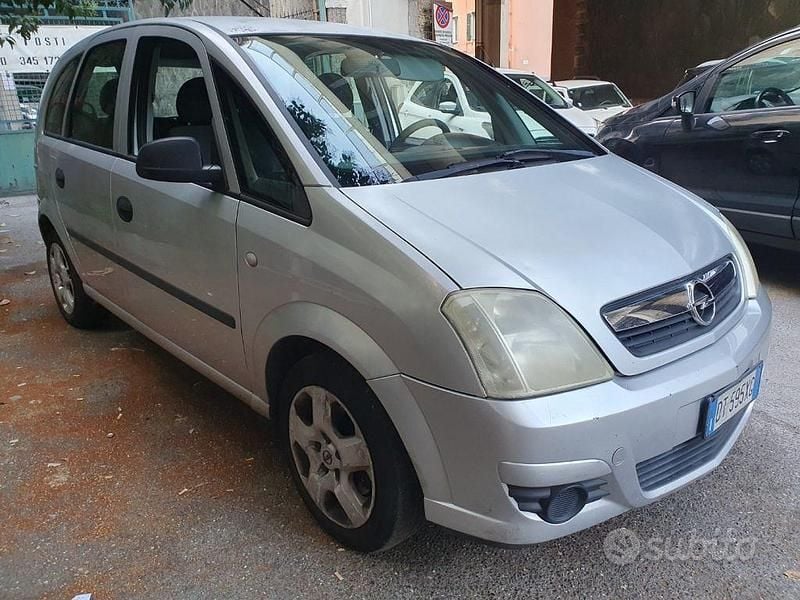 Gray Usata 2009 Opel Meriva Cosmo Monovolume | 1050 € (Ottimo prezzo) - Immagine 1/4