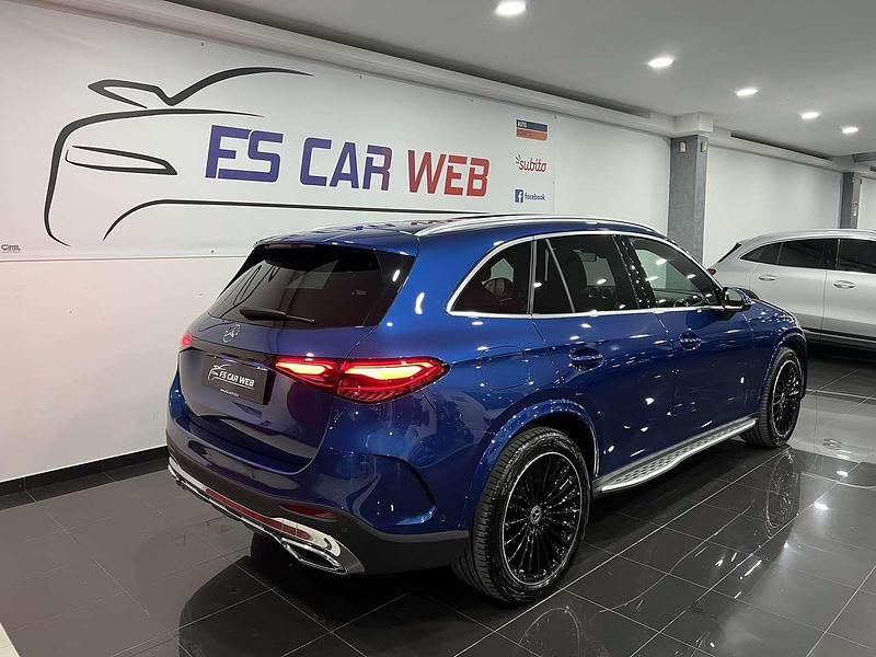 Usata Mercedes GLC220 AMG Line Premium Plus 197 CV (144 kW) 2023 Blu/azzurro SUV