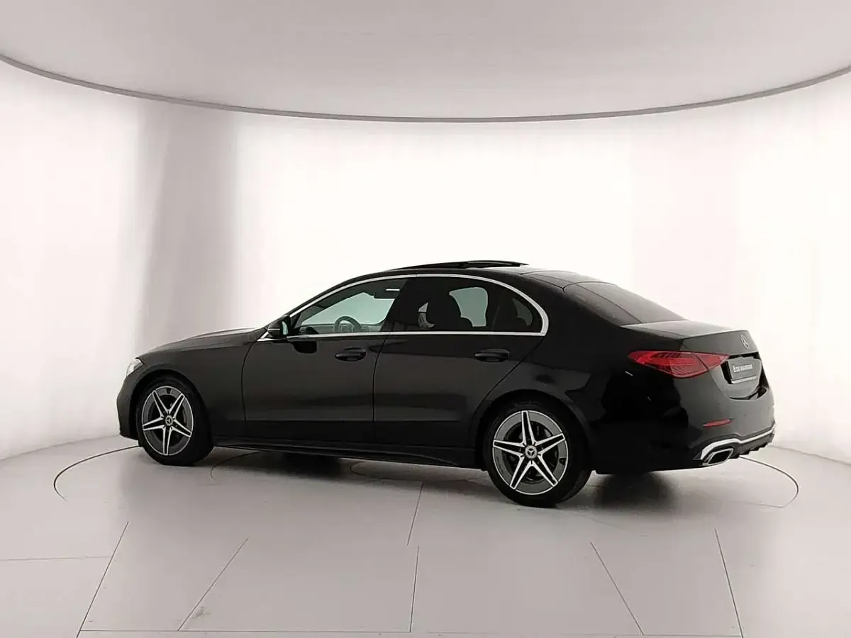 Usata Mercedes C300e Premium 265 CV (194 kW) 2022 Nero Berlina