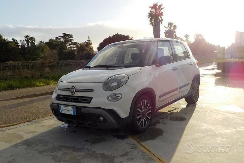 Usata Fiat 500L Cross 120 CV (88 kW) 2018 Bianco Monovolume