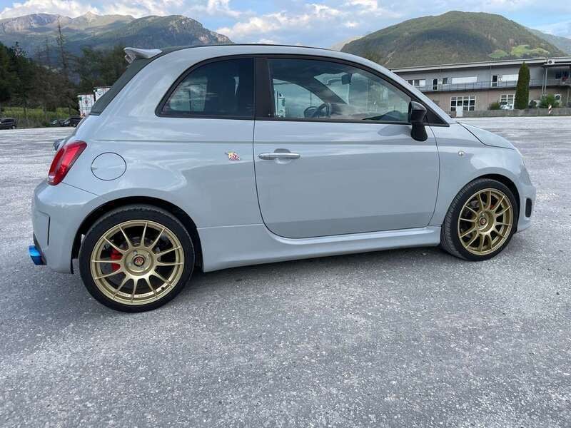 Usata Abarth 500C 140 CV (102 kW) 2010 Perla Cabrio