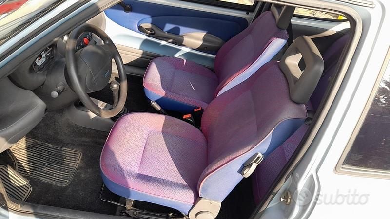 Usata 1999 Fiat Seicento Young Due volumi | 2000 € (Buon prezzo) - Immagine 1/4