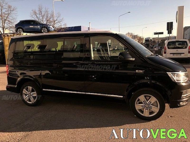 Venduto Vw Caravelle T6 4X4 Cruise 8 . - Auto Usate In Vendita