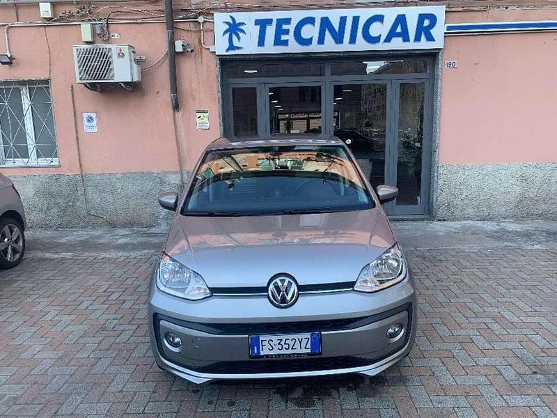 Usata VW up! Move 60 CV (44 kW) 2018 Argento Utilitaria