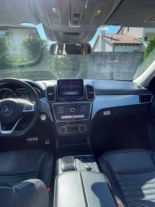 Usata Mercedes GLE250 AMG 204 CV (150 kW) 2015 Bianco SUV