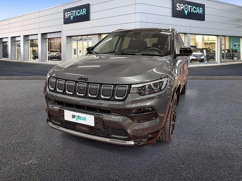 Grigio Usata 2024 Jeep Compass SUV | 25.950 € (Ottimo prezzo) - Immagine 1/4