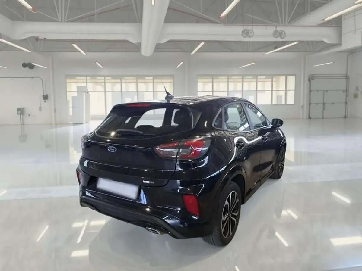 Usata Ford Puma ST-Line 125 CV (91 kW) 2021 Nero SUV