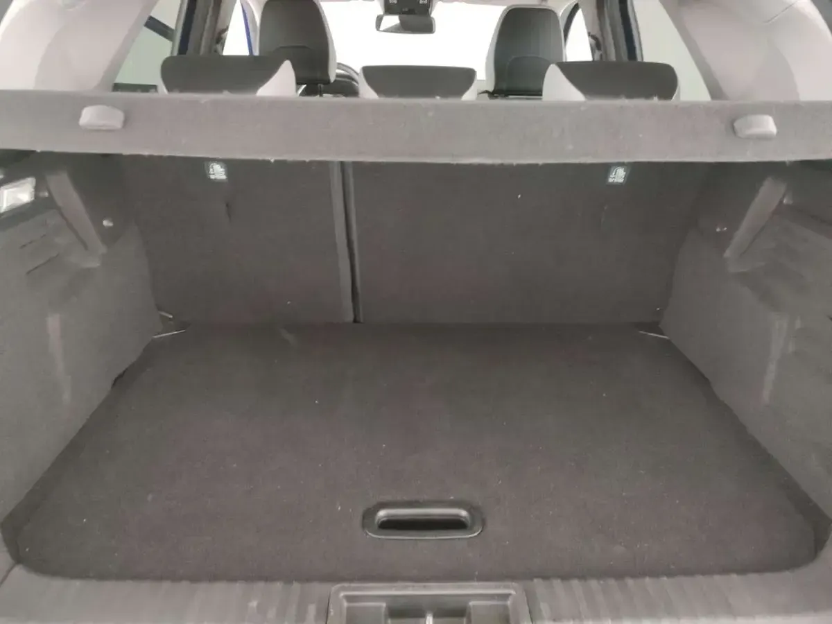 Usata Renault Captur Zen 94 CV (69 kW) 2022 Blu SUV