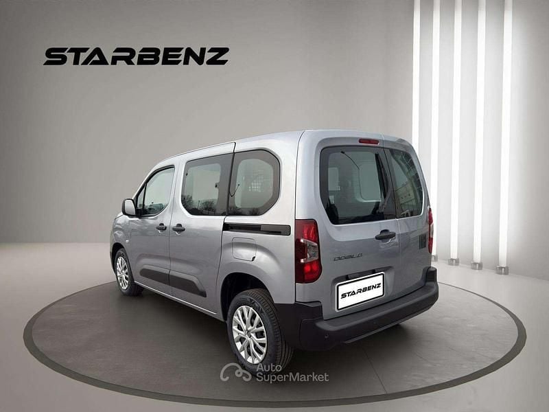 Nuova Fiat Doblò S 131 CV (96 kW) 2025 Argento Monovolume