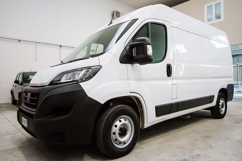 Usata Fiat Ducato 140 CV (102 kW) 2023 Bianco Furgone