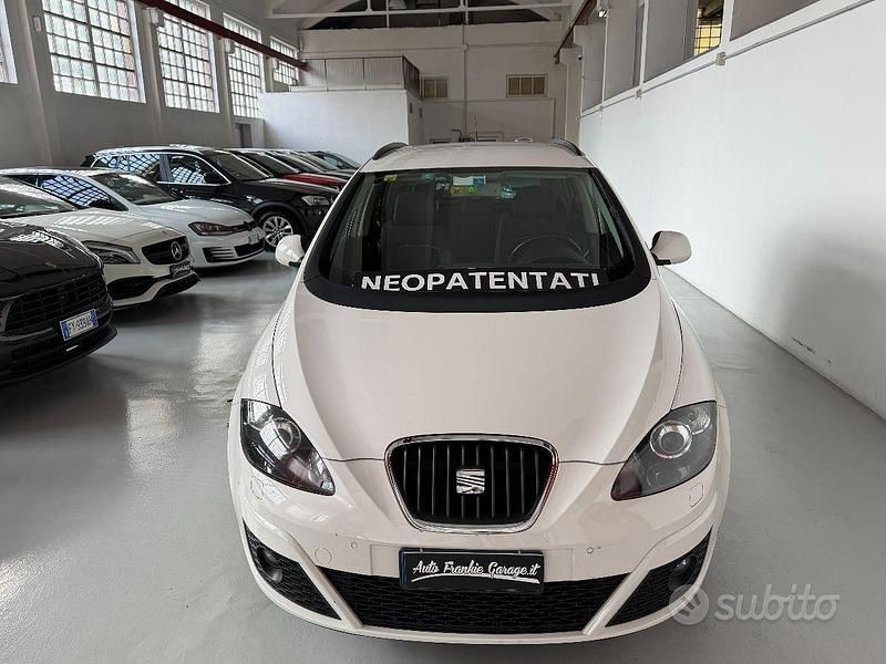 Usata Seat Altea XL Style 105 CV (77 kW) 2014 Bianco Monovolume