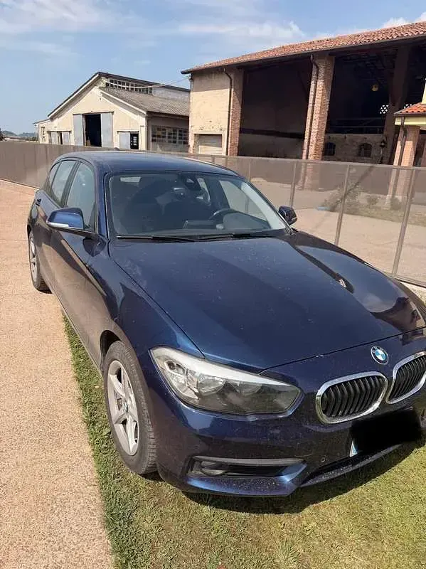 Usata BMW 116 116 CV (85 kW) 2017 Blu/azzurro Utilitaria