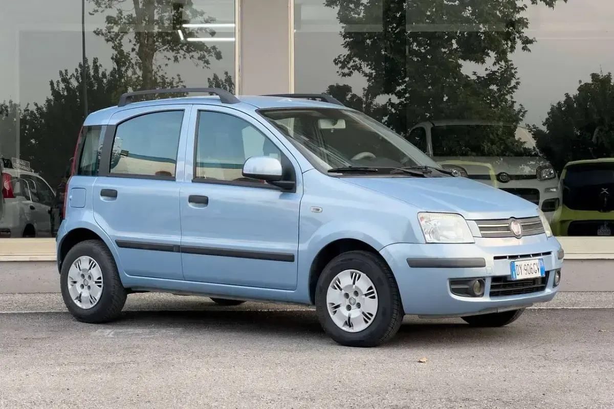 Usata Fiat Panda Dynamic 69 CV (50 kW) 2009 Blu/azzurro Utilitaria