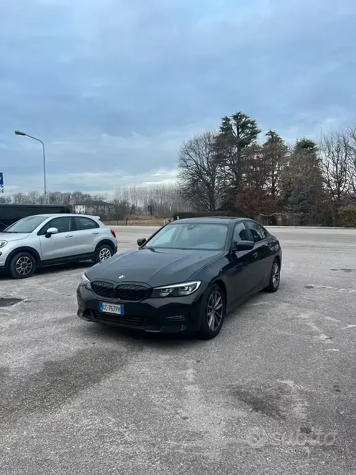 Usado BMW 320 M Performance 190 CV (139 kW) 2020 Negro Berlina