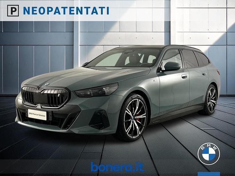 Usata BMW i5 M Sport 250 kW (340 CV) 2025 Cape york green metallizzato Berlina