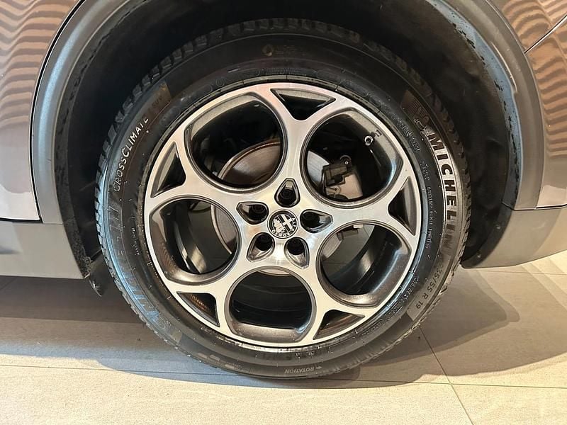 Usata Alfa Romeo Stelvio Executive 190 CV (139 kW) 2019 Grigio SUV