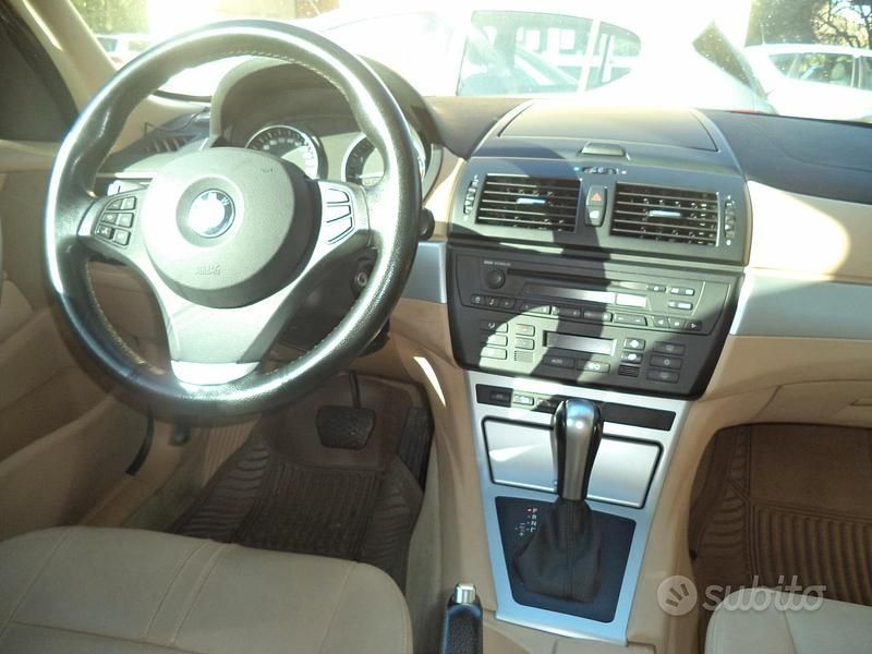 Usata BMW X3 Sport Line 176 CV (129 kW) 2010 Nero SUV