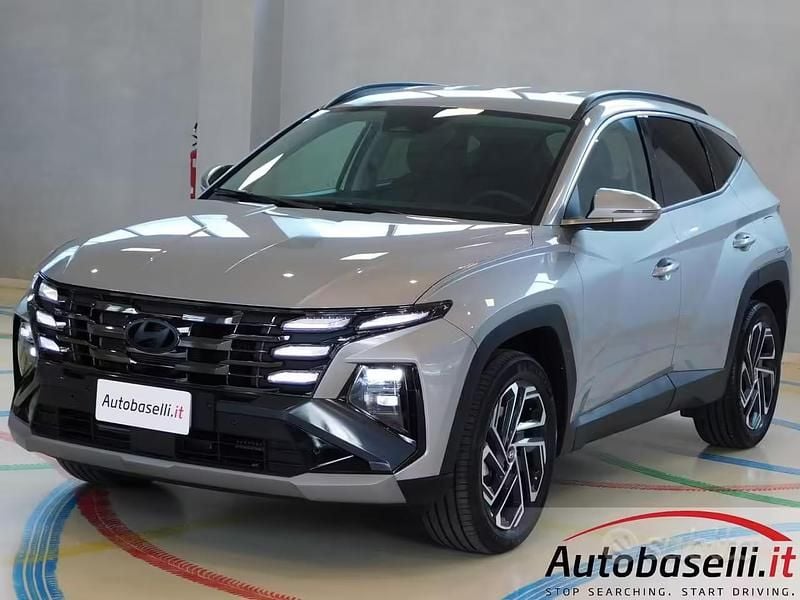 Usata Hyundai Tucson 215 CV (158 kW) 2025 Grigio SUV