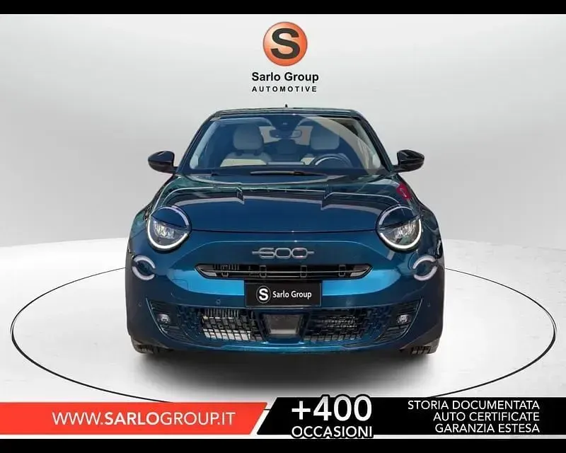 Nuova Fiat 600 La Prima 110 CV (80 kW) 2025 Blu SUV