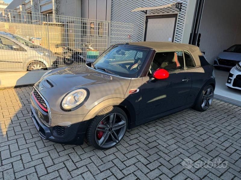 Usata Mini John Cooper Works Cabriolet 231 CV (169 kW) 2018 Antracite Cabrio