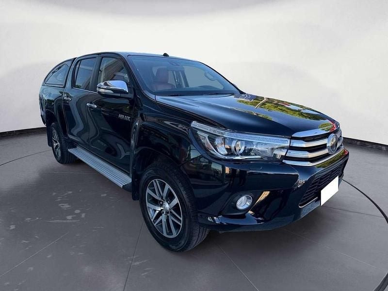 Usata Toyota HiLux Executive 150 CV (110 kW) 2017 Nero Pick-up