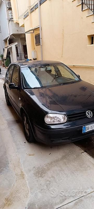 Usata VW Golf 101 CV (74 kW) 2003 Nero Monovolume