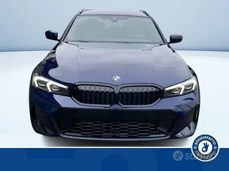 Usata BMW 320 M Sport 190 CV (139 kW) 2025 Blu Station wagon