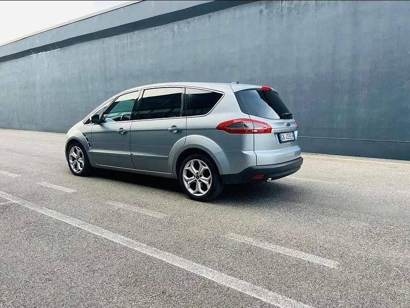 Usata Ford S-MAX Titanium 163 CV (119 kW) 2014 Monovolume