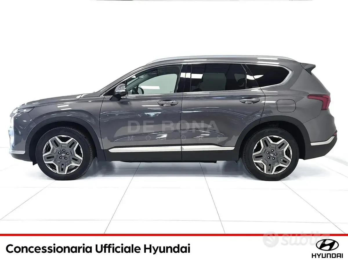 Usata Hyundai Santa Fe 180 CV (132 kW) 2023 Grigio SUV