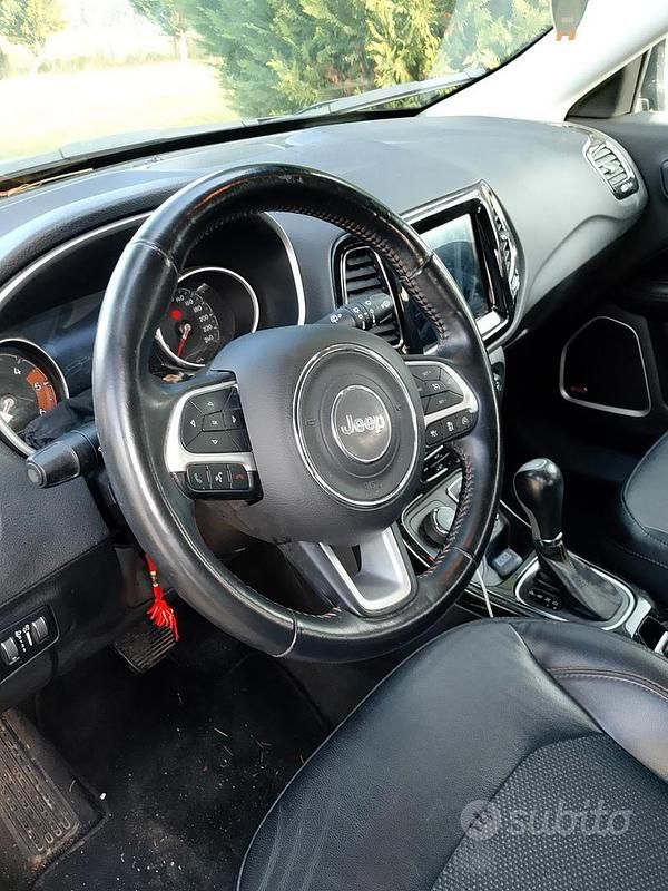 Usata Jeep Compass Limited 140 CV (102 kW) 2018 Nero SUV