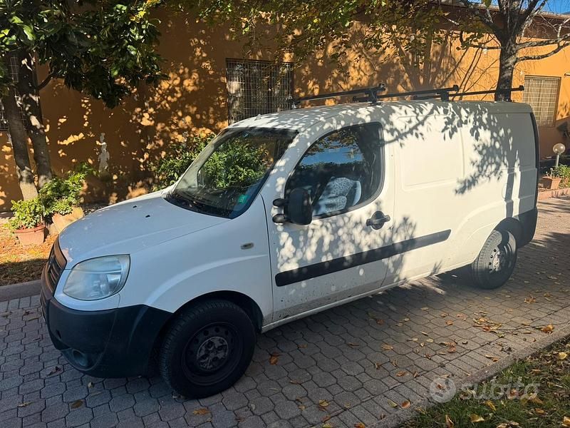 Usata Fiat Doblò 2008 Bianco Monovolume