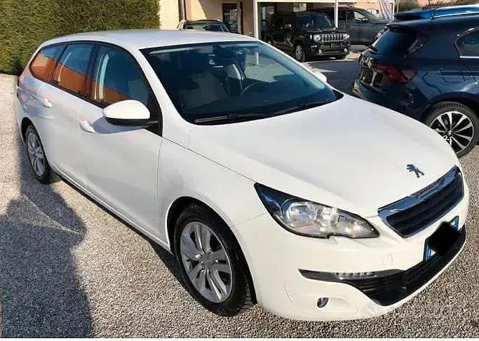 Usata Peugeot 308 SW Business-Line 116 CV (85 kW) 2016 Bianco Station wagon