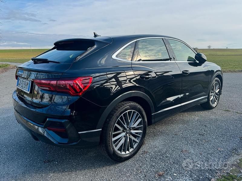 Usata Audi Q3 Business Plus 120 CV (88 kW) 2020 Nero SUV