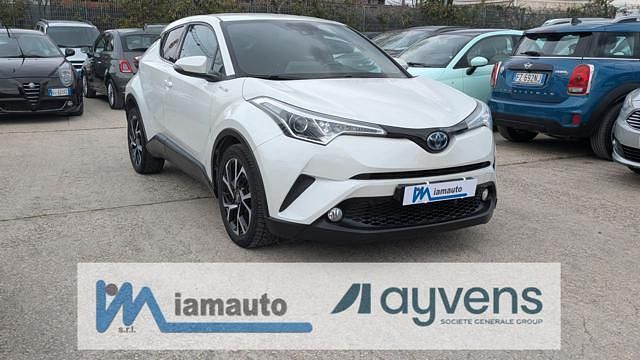 Usata Toyota C-HR Active 98 CV (72 kW) 2018 Bianco SUV