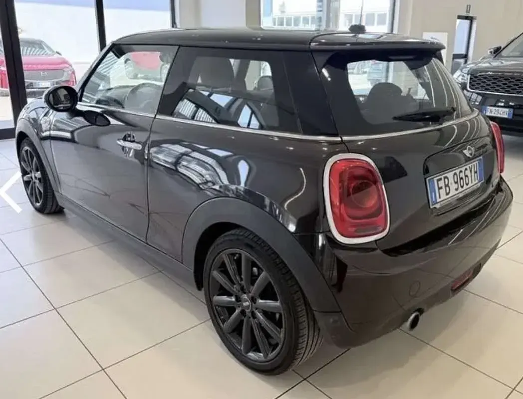 Usata Mini Cooper 136 CV (100 kW) 2016 Utilitaria