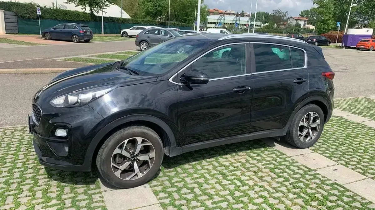 Usata Kia Sportage 116 CV (85 kW) 2020 Nero SUV
