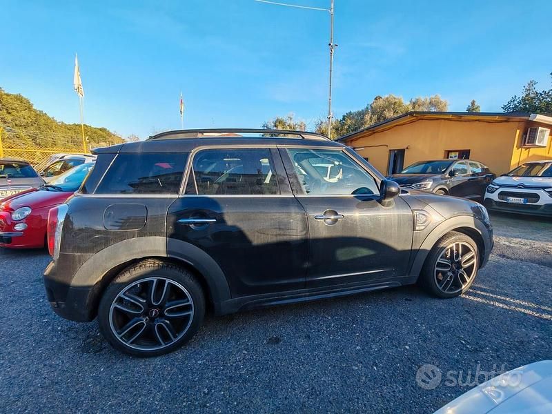 Usata Mini Cooper D Countryman 149 CV (109 kW) 2017 Nero SUV