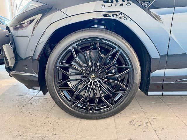 Nuova Lamborghini Urus 799 CV (587 kW) 2025 Nero metallizzato SUV